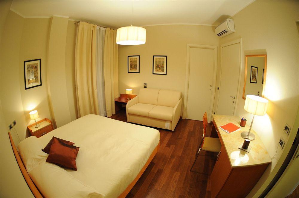 Santa Caterina Hotel Bergamo Luaran gambar